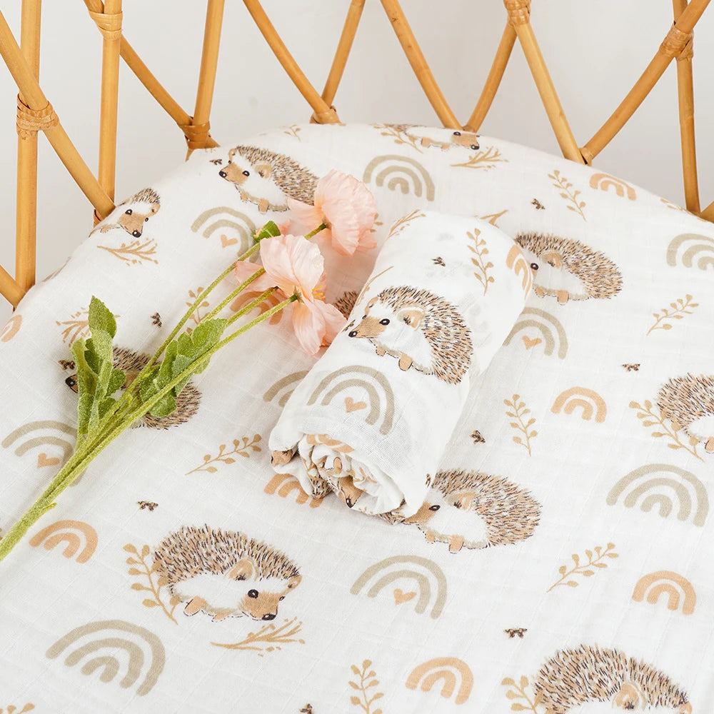 Elinfant Muslin Swaddle Blankets 100% cotton 120*110cm 2 Layers Newborn Baby Bath Towel Wrap Nursing Cover The Little Baby Brand The Little Baby Brand