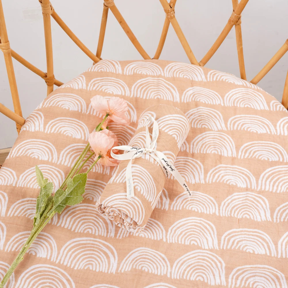 Elinfant Muslin Swaddle Blankets 100% cotton 120*110cm 2 Layers Newborn Baby Bath Towel Wrap Nursing Cover The Little Baby Brand The Little Baby Brand