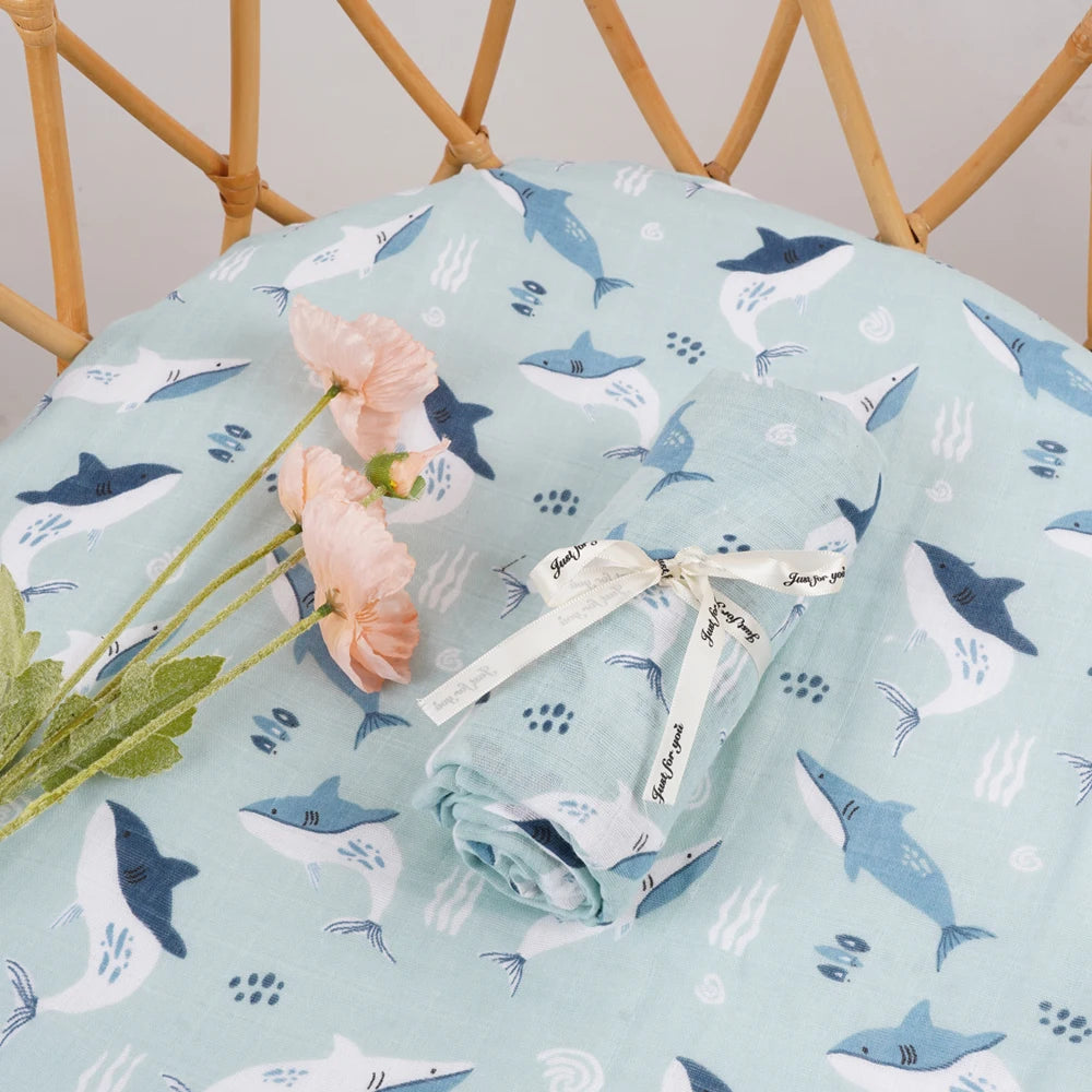 Elinfant Muslin Swaddle Blankets 100% cotton 120*110cm 2 Layers Newborn Baby Bath Towel Wrap Nursing Cover The Little Baby Brand The Little Baby Brand