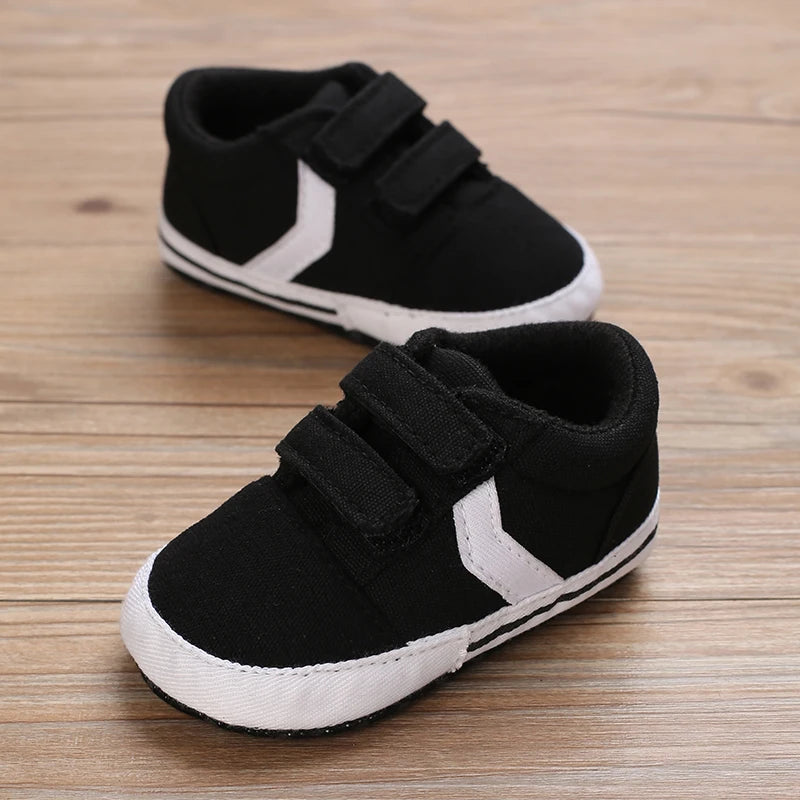New Canvas Classic Sports Sneakers Newborn Baby Boys Girls First Walkers Shoes Infant Toddler Soft Sole Anti-slip Baby Shoes The Little Baby Brand The Little Baby Brand