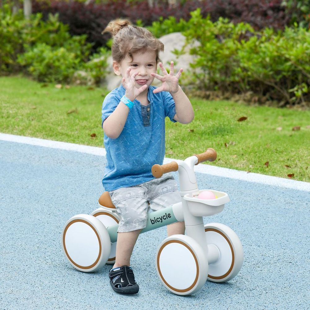 Le balance bike sono adatte ai bambini: Una guida completa - Luddy Le balance bike sono adatte ai bambini: Una guida completa - Luddy