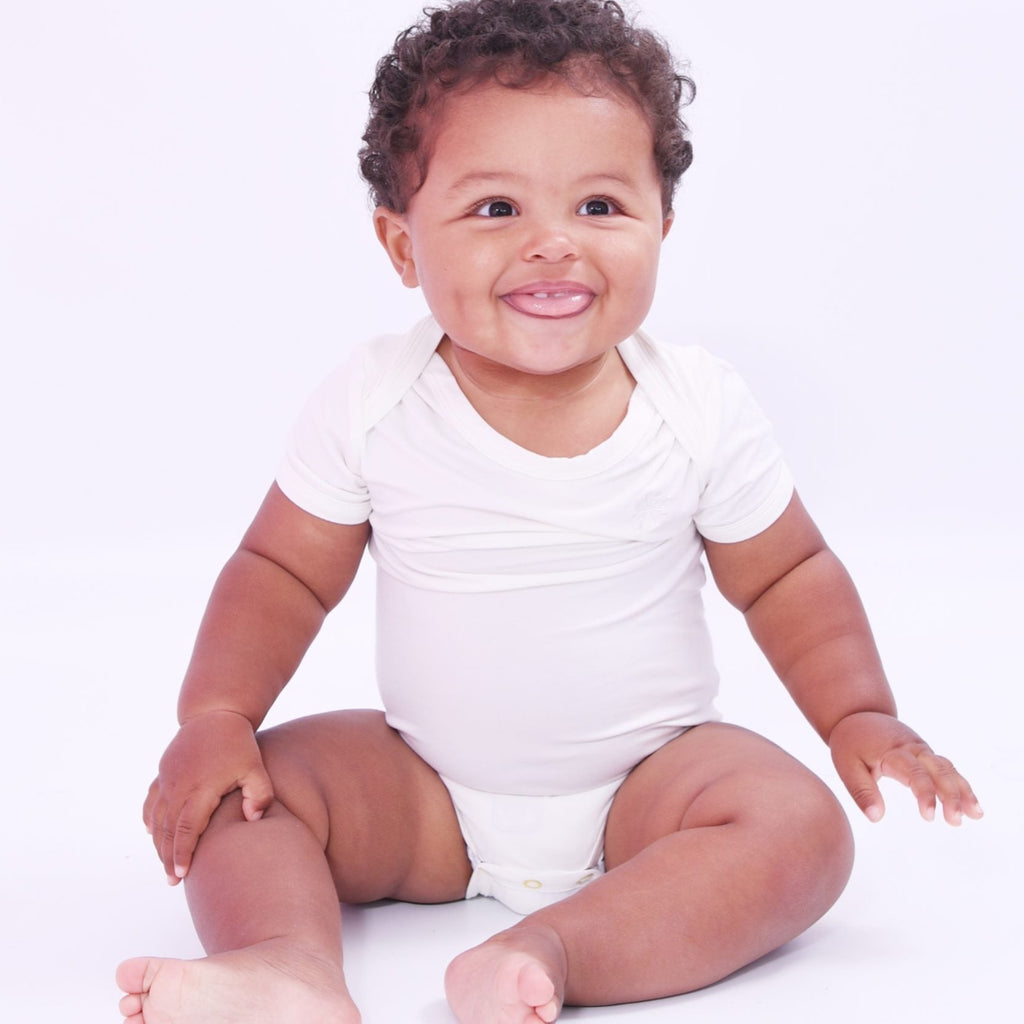Baby Clothing Winter White Bamboo Baby Bodysuit - 3 Pack Elivia James The Little Baby Brand